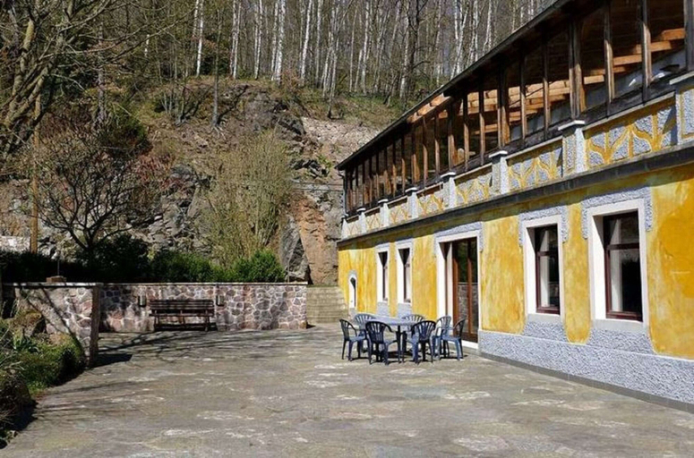 Balcony, Villa in Rotschonberg, Mittelsachsen