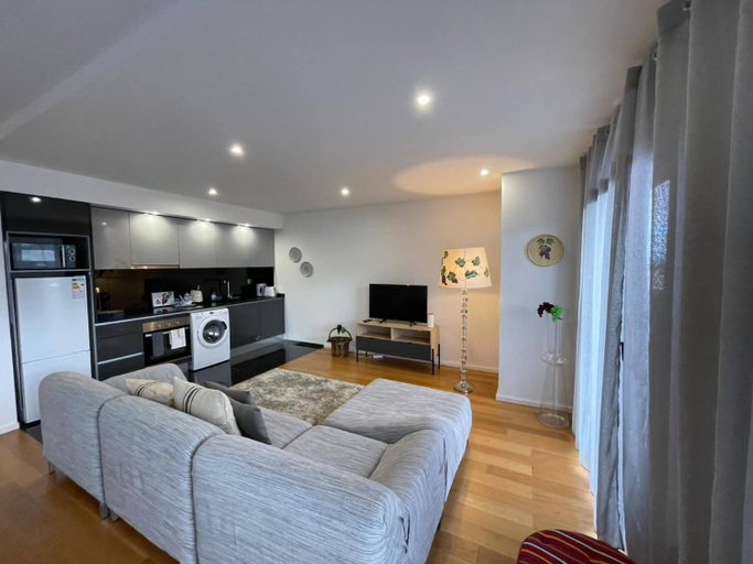 Others 4, Carreira Residence, Funchal