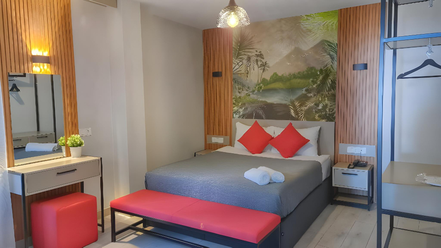 Bedroom 2, Let'stay Panorama Suites, Antalya