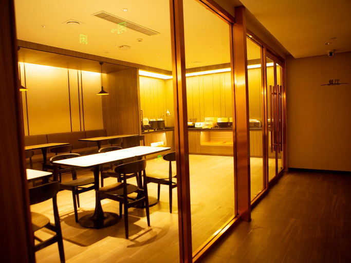 Food & Drinks 3, Hanting Hotel Shijiazhaung Jingxing Mining District, Shijiazhuang