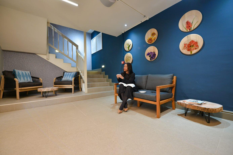 Public Area 3, All Africa House, City of Cape Town