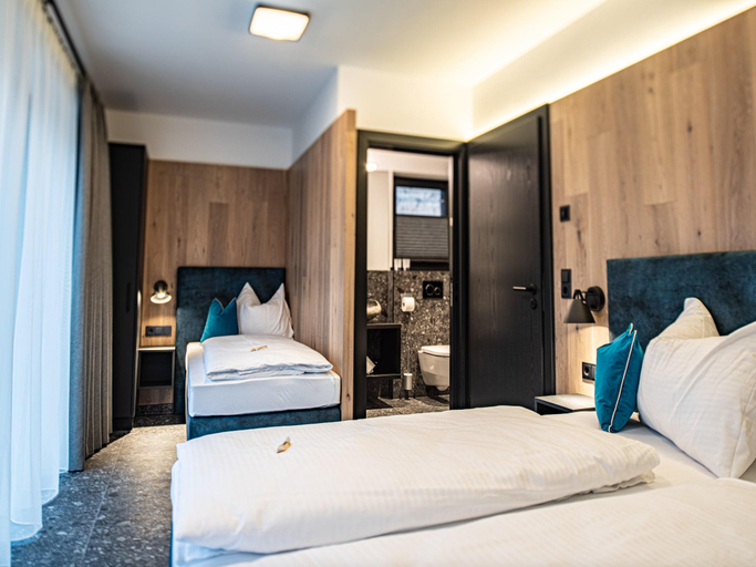 Bedroom 3, Chalet in Wald im Pinzgau near Krimml Falls, Zell am See