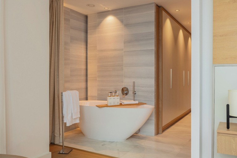 Bathroom 4, Torre Melina Gran Melia, Barcelona
