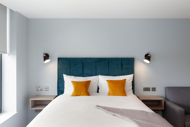 Bedroom 3, Aptel East, London