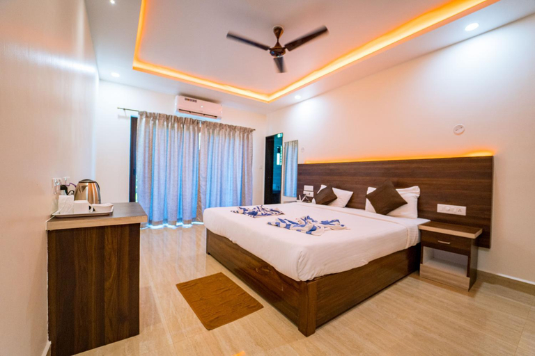 Bedroom, Darsy Residency and beach cottages, South Goa