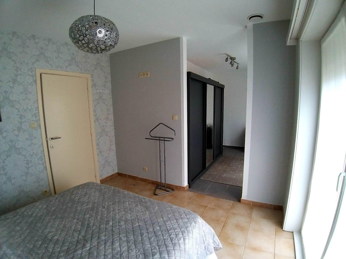 Bedroom 2, Modern Villa w Private Yard, West-Vlaanderen
