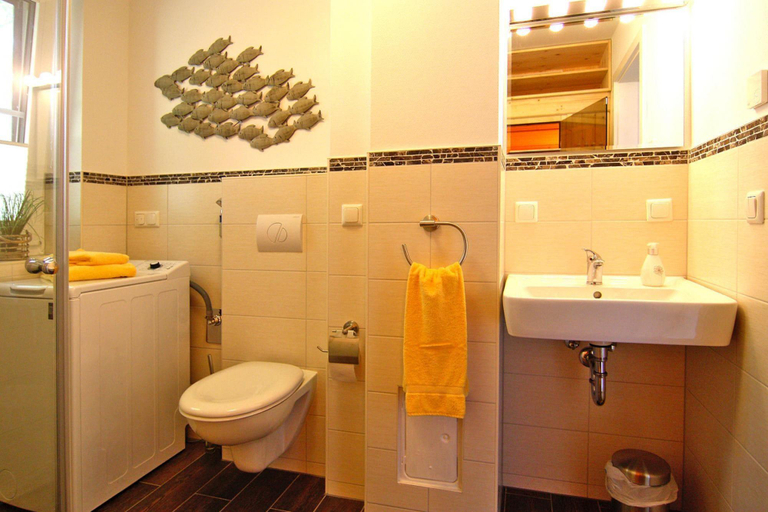 Bathroom 3, Ferienhaus Kranichnest, Zirchow, Vorpommern-Greifswald