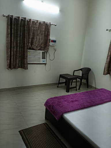 Bedroom 2, Maharshi Parashuram Atithi Bhawan, Mathura