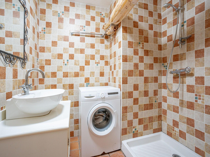 Bathroom 3, Tranquil Villa in Cevennes, Gard