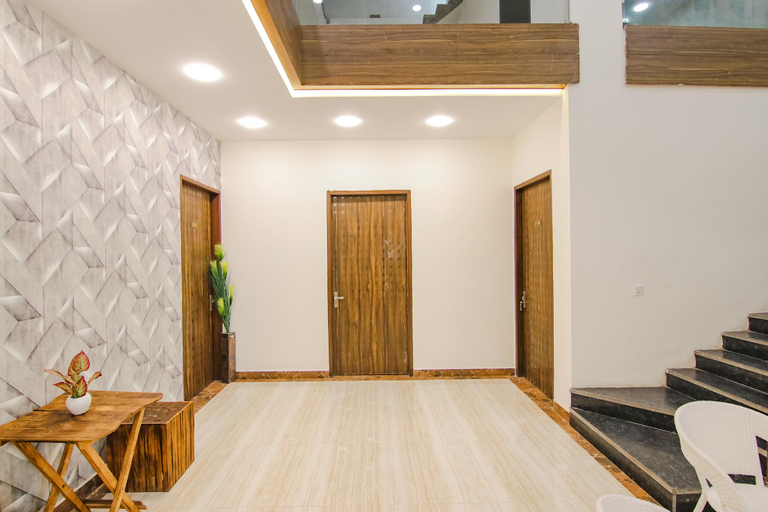 Public Area 2, FabHotel Sky Lark Farm, Ludhiana