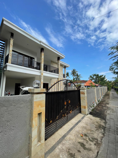 Others 3, Villa Aryani, Karangasem
