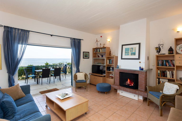 Room 3, Agrilos Seafront Serenity - Waterfront Oasis, Peloponnese