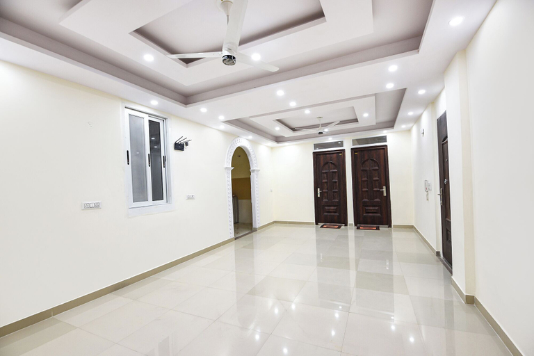 Others 4, Fabhotel Trident, Delhi