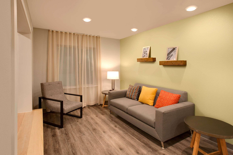 Public Area 2, WoodSpring Suites Houston Northwest, Houston