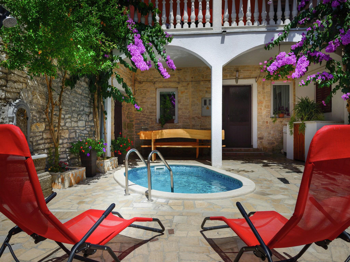 Sport & Beauty 4, Apartment in Medulin near Sandy Beaches, Medulin