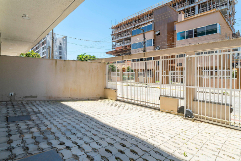 Others 5, Residencial Ilha de Navagio, Bombinhas