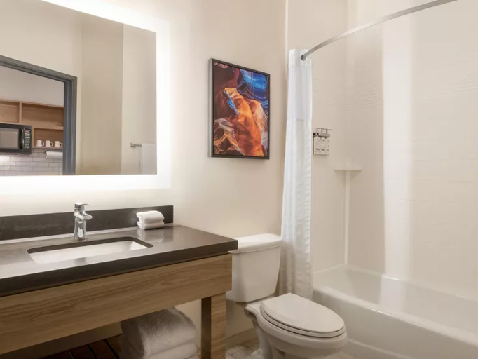 Bathroom 4, Candlewood Suites STAFFORD - QUANTICO by IHG, Stafford