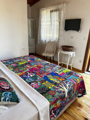 Bedroom 4, MADAM AFRODİT KONUKEVİ, Bozcaada