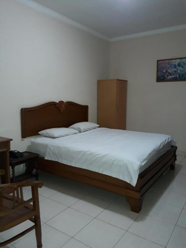 Bedroom 13