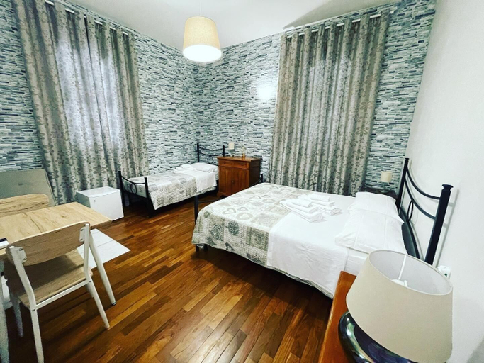 Bedroom 3, Rooms & Breakfast La Filigrana, Ancona