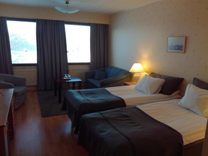 Bedroom 2, Hotel Kievari Ylitornio, Lapland