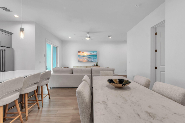 Others 3, Azul Townhomes A3 - Sunrise, Pinellas
