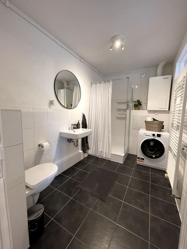 Bathroom 3, Arbio Behnitzer Monteurzimmer For 3 People, Havelland