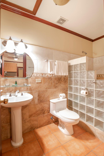 Bathroom 4, Hotel Casa Roland San Jose, Escazú