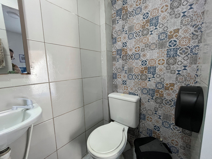 Bathroom 5, Hostel Barra, Salvador