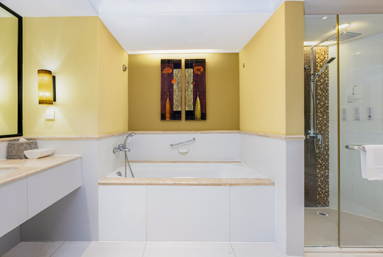 Bathroom 6