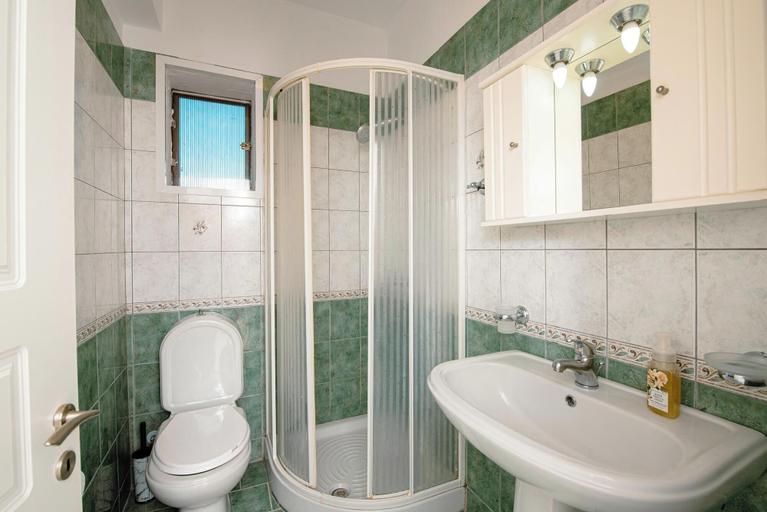 Bathroom, OLIA APARTMENTS LYGIA, Ionian Islands
