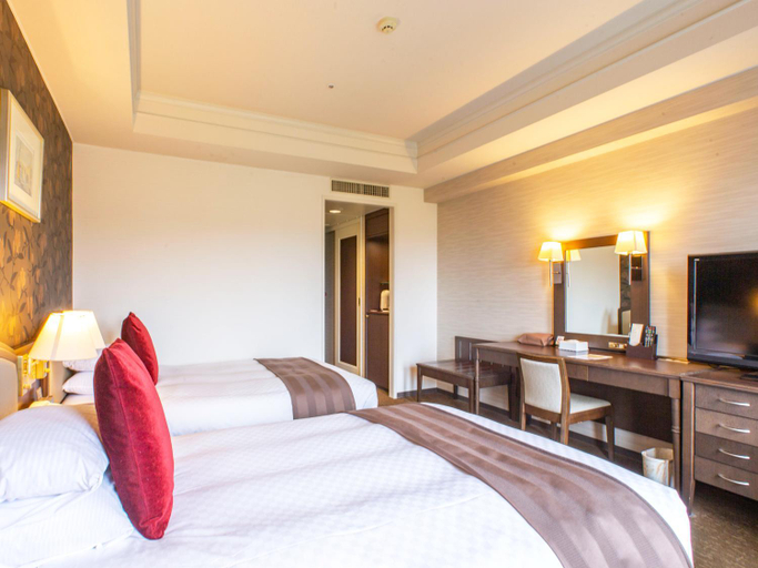 Bedroom 8