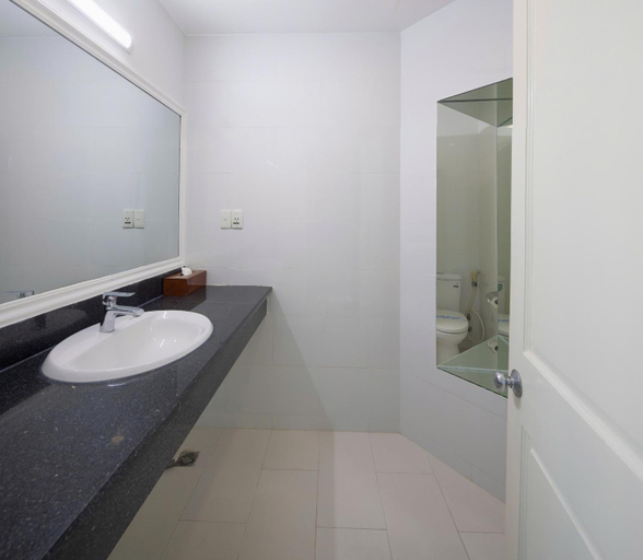 Bathroom 5, Nha Trang Lodge Hotel, Nha Trang