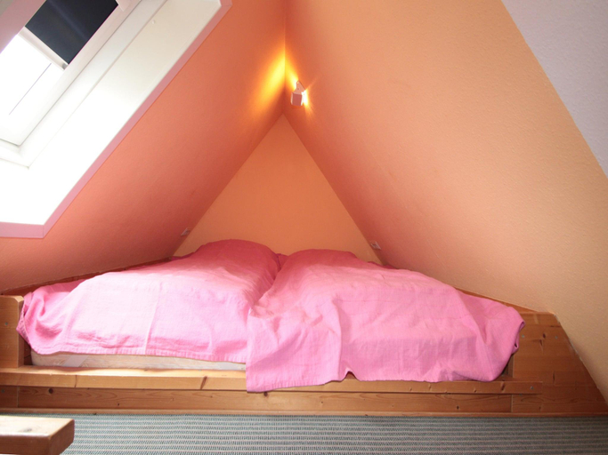 Bedroom 2, Ferienwohnung am Deich, Aurich