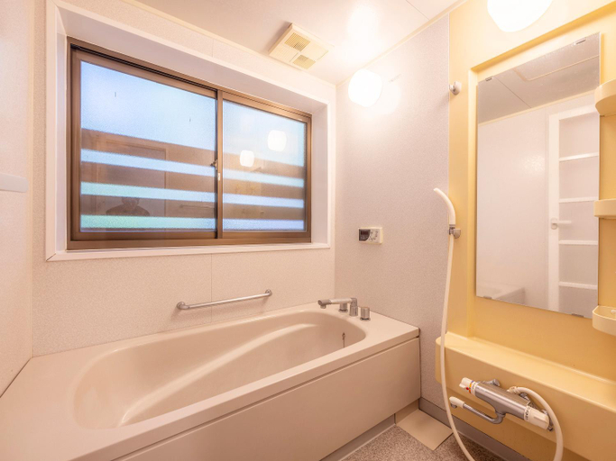 Bathroom 2, Labo Land Kurohime, Shinano