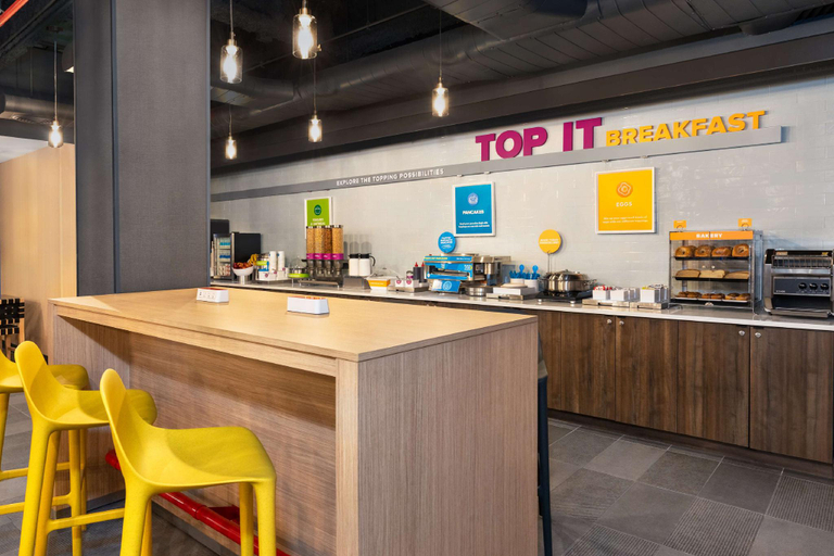 Food & Drinks 5, Tru By Hilton Brooklyn, New York