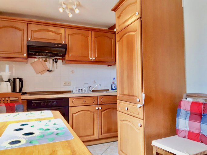 Others 3, Holiday home with natural garden, Schmalkalden-Meiningen