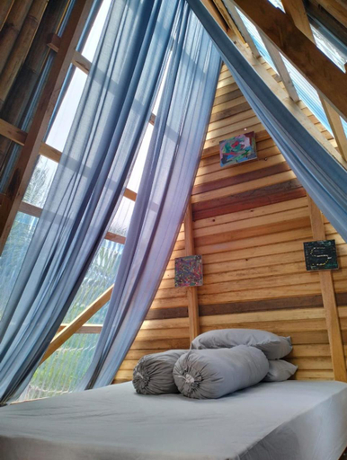 Bedroom 3, Sirus Base Camp Tagulandang