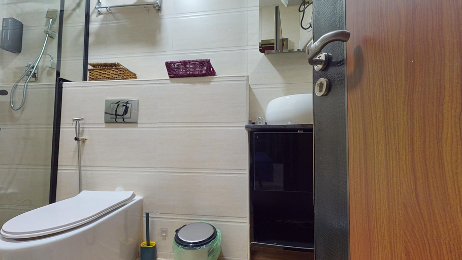 Bathroom 4, YANNA APARTMENTS BY KHALIQUES, AbujaMun