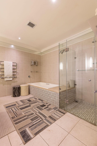 Bathroom 4, Clifton Mansion Villa, City of Cape Town
