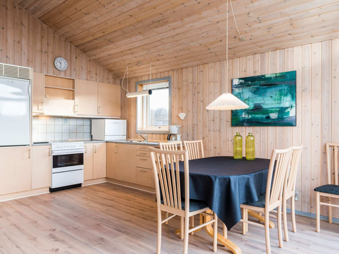 Others 4, 4 Person Holiday Home in Henne, Varde