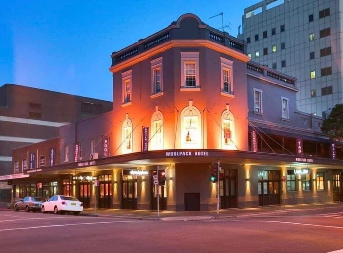 Exterior & Views, Woolpack Hotel, Sydney