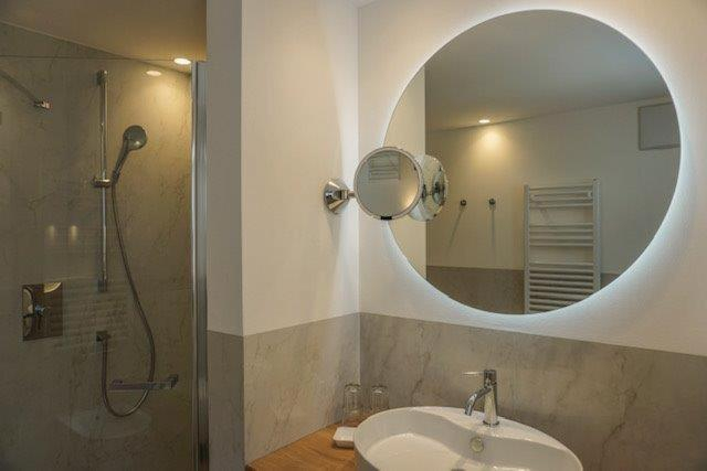 Bathroom 4, Garni B&B Schenk, Bolzano