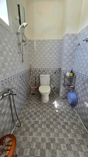 Bathroom 3, KHACH SAN HOANG OANH, Đà Lạt