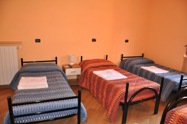 Bedroom 2, Affittacamere B&B Dl'Angel, Cuneo