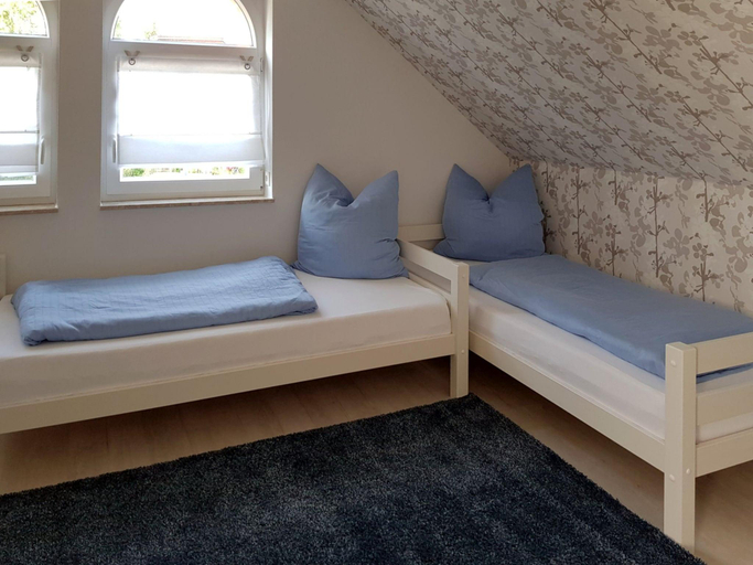 Bedroom 2, Ferienhaus mit drei Badern in Dornumersiel, Aurich