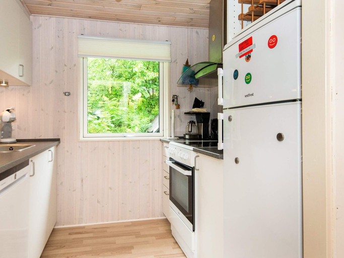 Others 5, 4 Star Holiday Home in Ebeltoft, Syddjurs