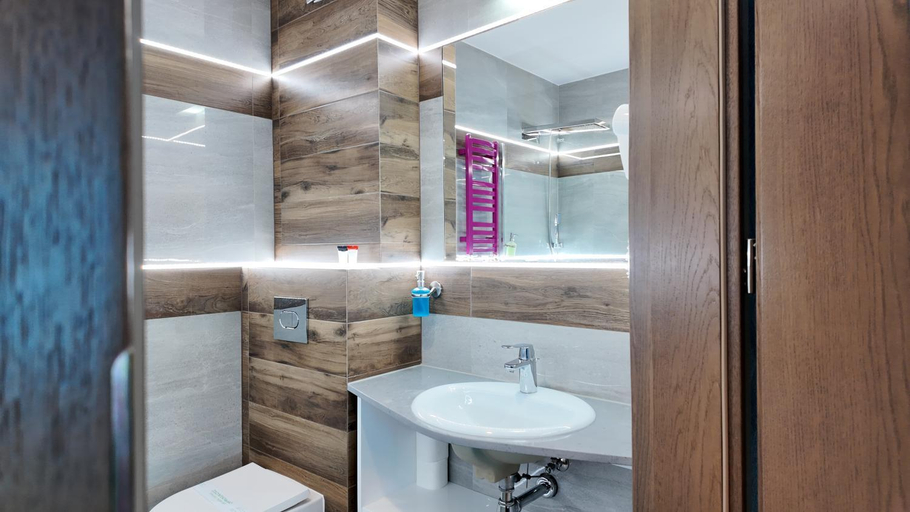 Bathroom 2, Hotel Oskar Business Spa, Puławy