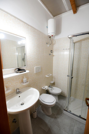 Bathroom 3, GIARDINI SAUSARI RESIDENCE, Lecce