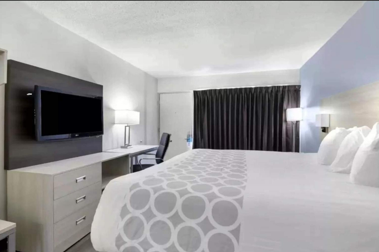 Bedroom, HomeBridge Extended Stay, Putnam
